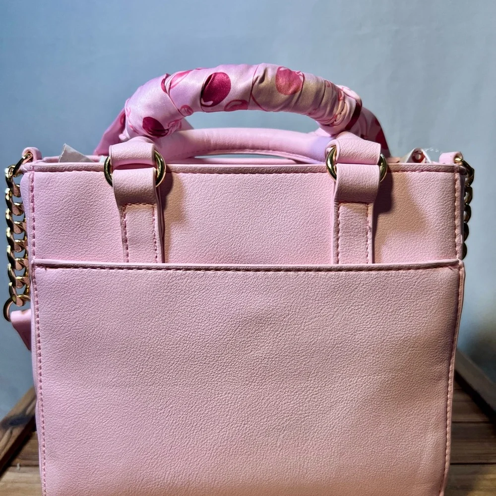 Juicy Couture Mini Tote. - Picture 2 of 9